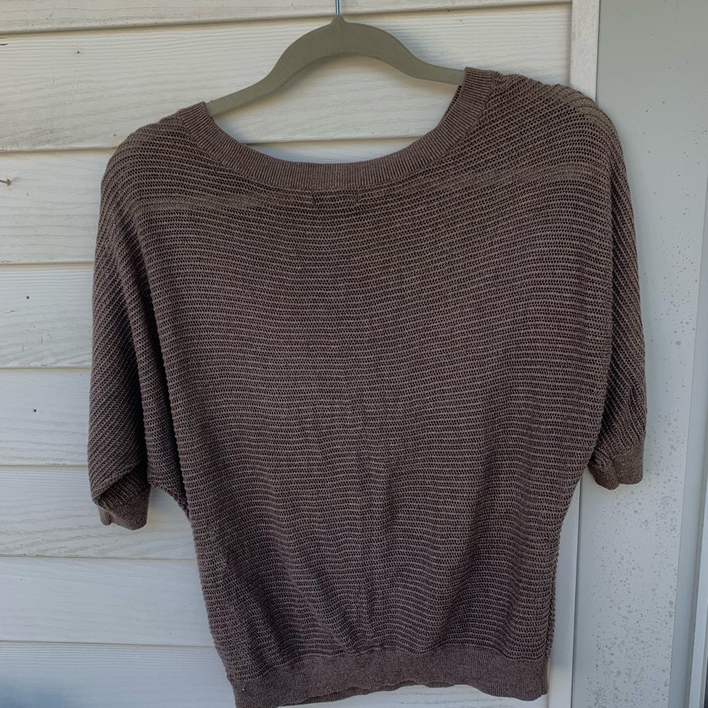 Express Tan Sweater - Picture 4 of 4